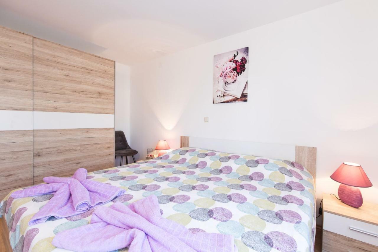 Apartment Adrijana 비르브닉 외부 사진