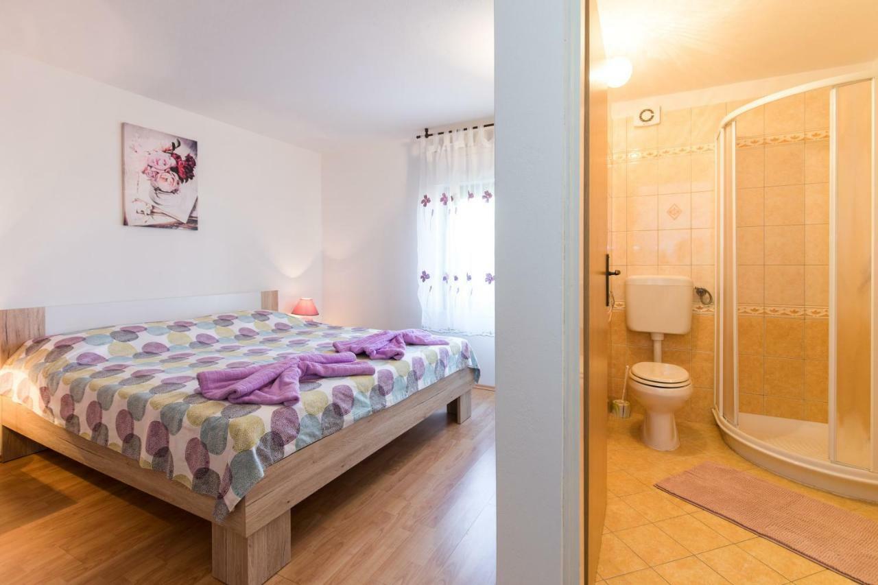 Apartment Adrijana 비르브닉 외부 사진